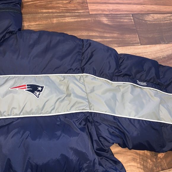 New England Patriots NFL Puffer Down Hooded Jacket Size XL - Rare - Picture 4 of 12